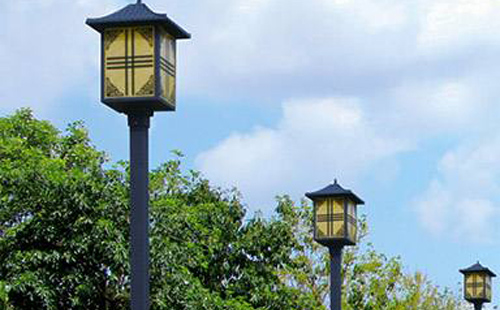 甘州庭院灯安装间距与布灯设计全解析